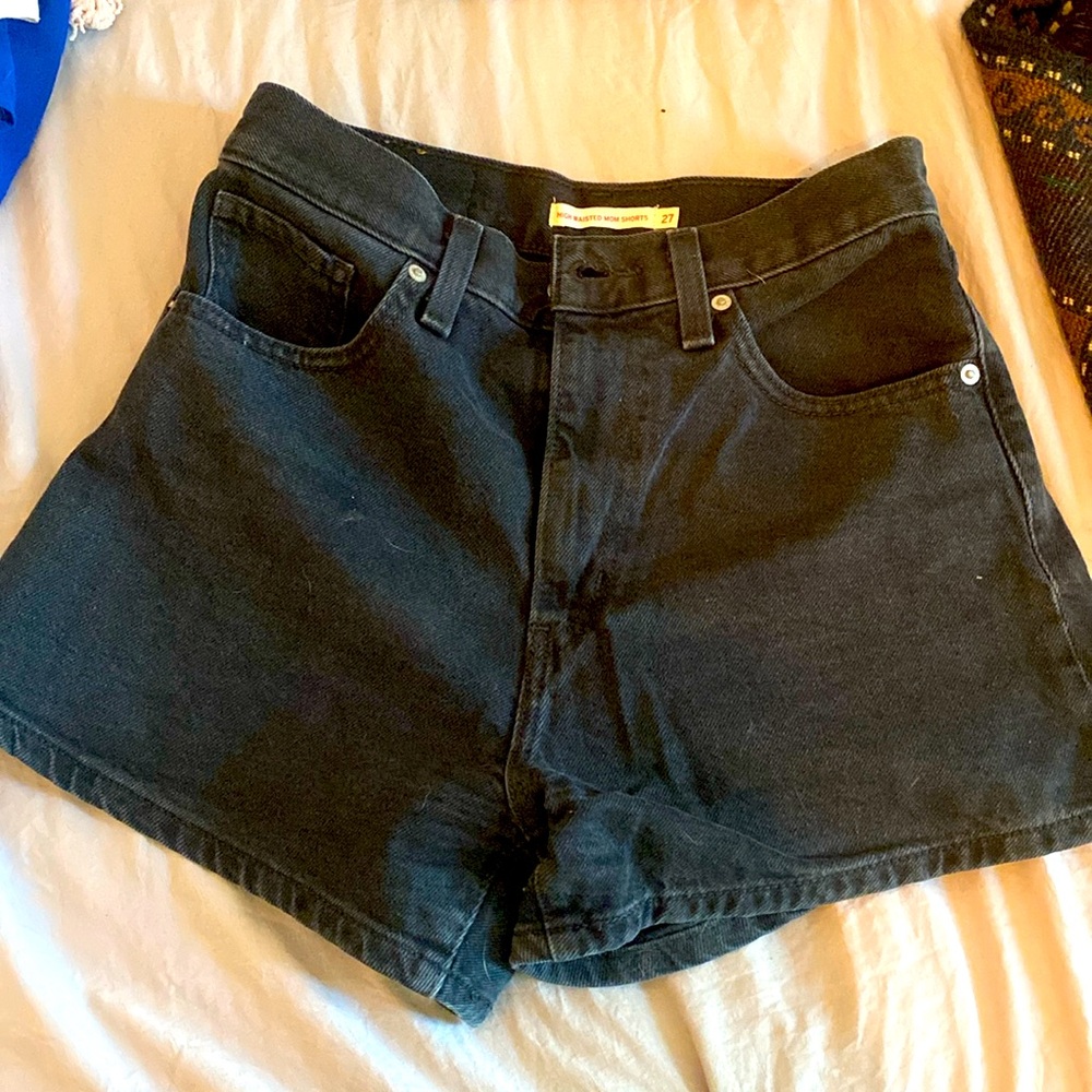 Levi’s high waisted mom shorts